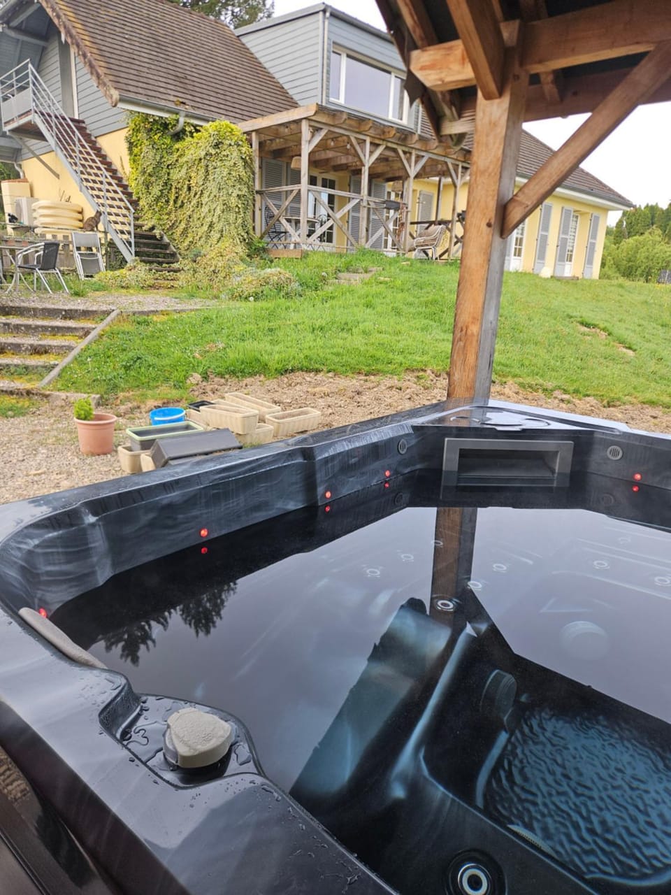 Studio avec grande terrasse et vue panoramique Apartment in Bourgogne-Franche-Comté