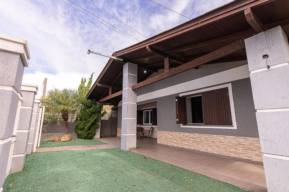 Casa Atlântida House in State of Rio Grande do Sul