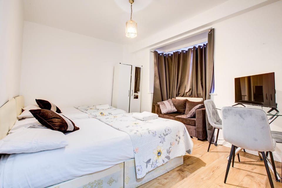Paddington Garden Residence Apartment in City of Westminster