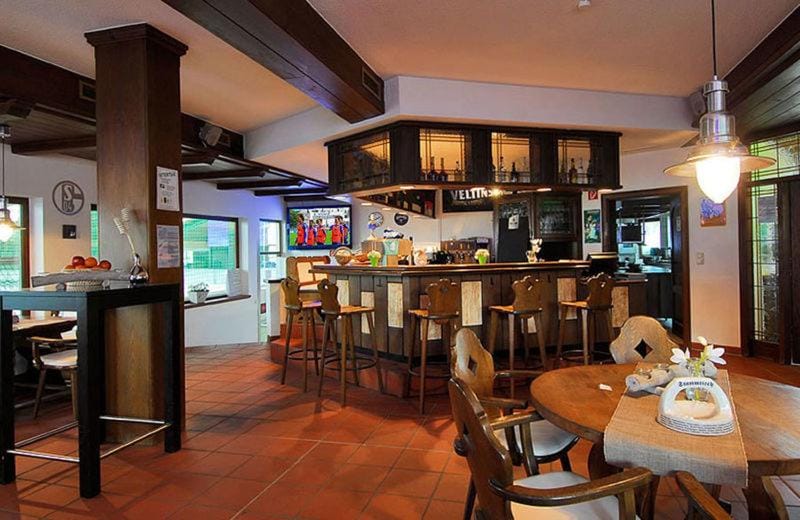 Rooms by Ruhrpadel Inn in Gladbeck