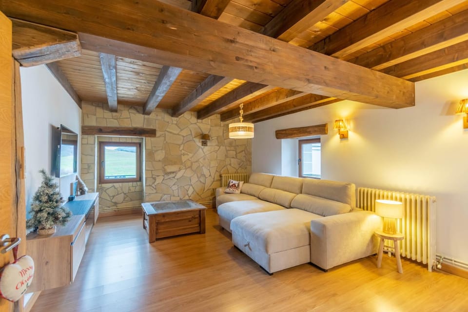 Amplia casa rural ideal para familias y grupos Chalet in Navarre