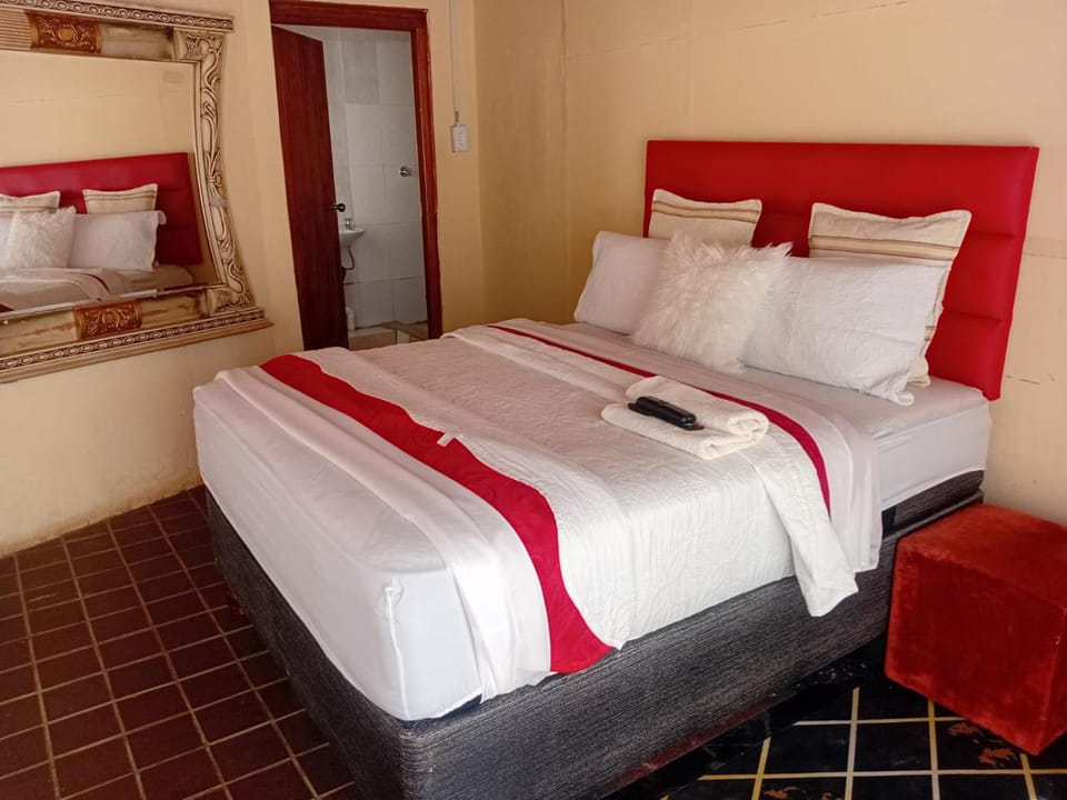 Happy Guest House Bed and Breakfast in North West, South Africa