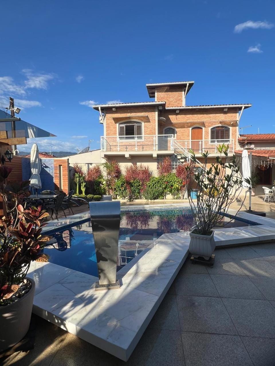 Property building, Garden view, Swimming pool