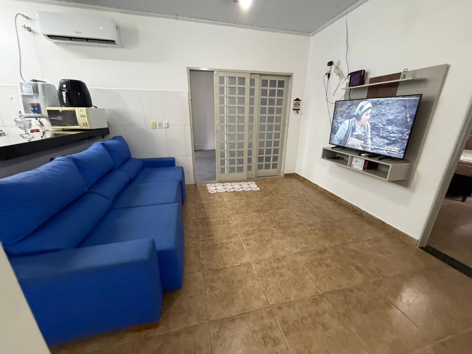 TV and multimedia, Living room, air conditioner