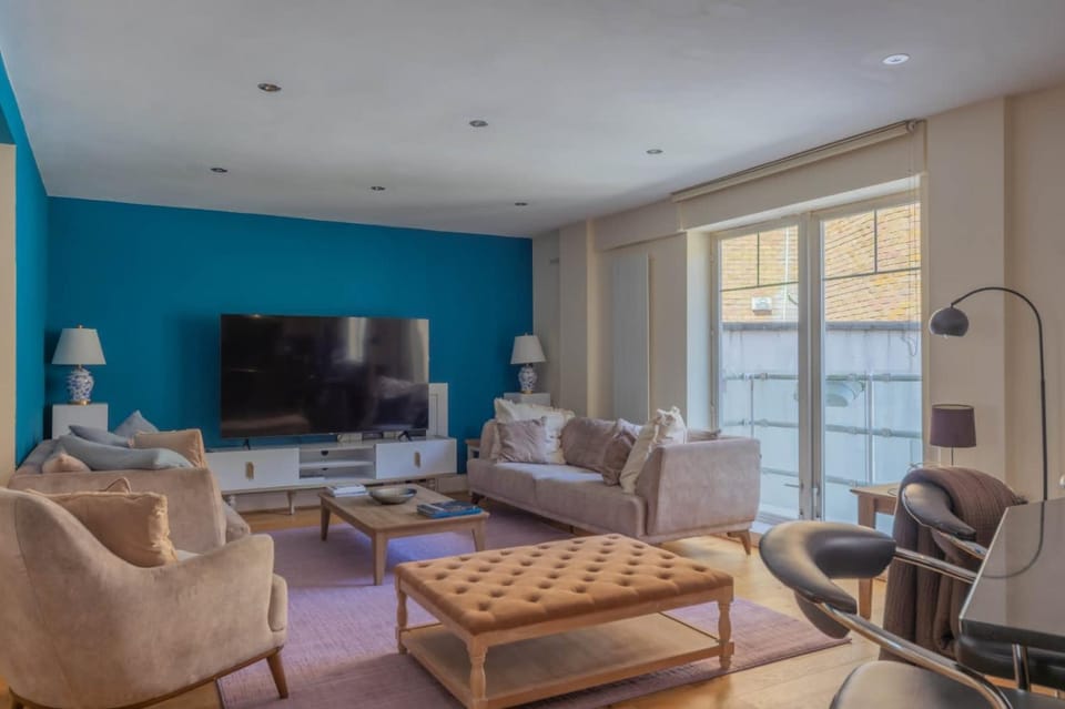 Marble Arch Hyde Park Flat Apartment in City of Westminster