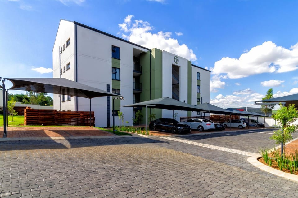 #AlimamaSpaces Nura Vista Apartment in Sandton