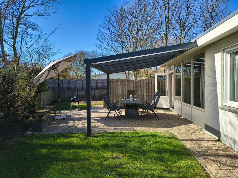 Property building, Patio, Garden, Garden view