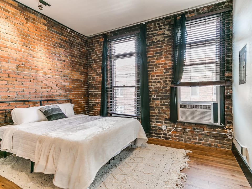 Cozy Stay at 229 Main St Perfect Ames Location Apartment in Ames