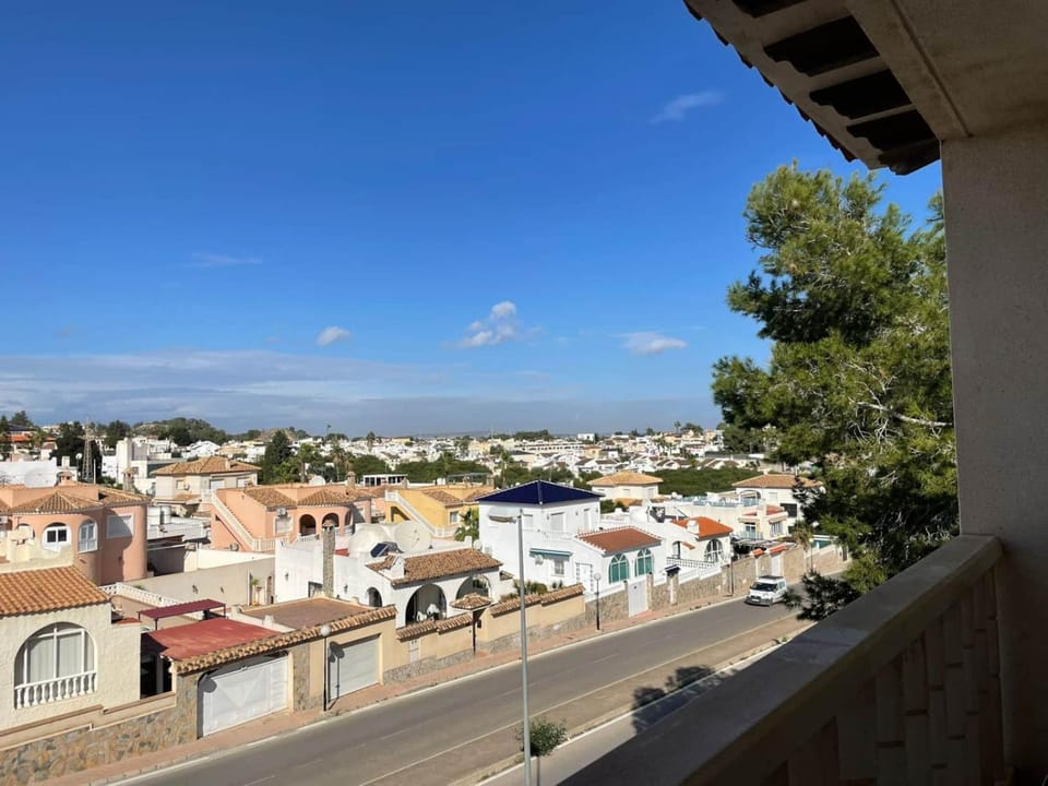 Day, Neighbourhood, Bird's eye view, View (from property/room), Balcony/Terrace, City view, Street view, Location