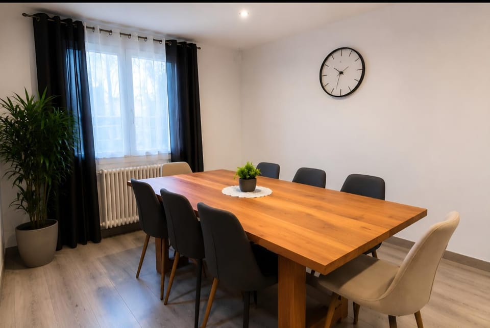 les gîtes de la Colombière 10 personnes Villa in Dijon