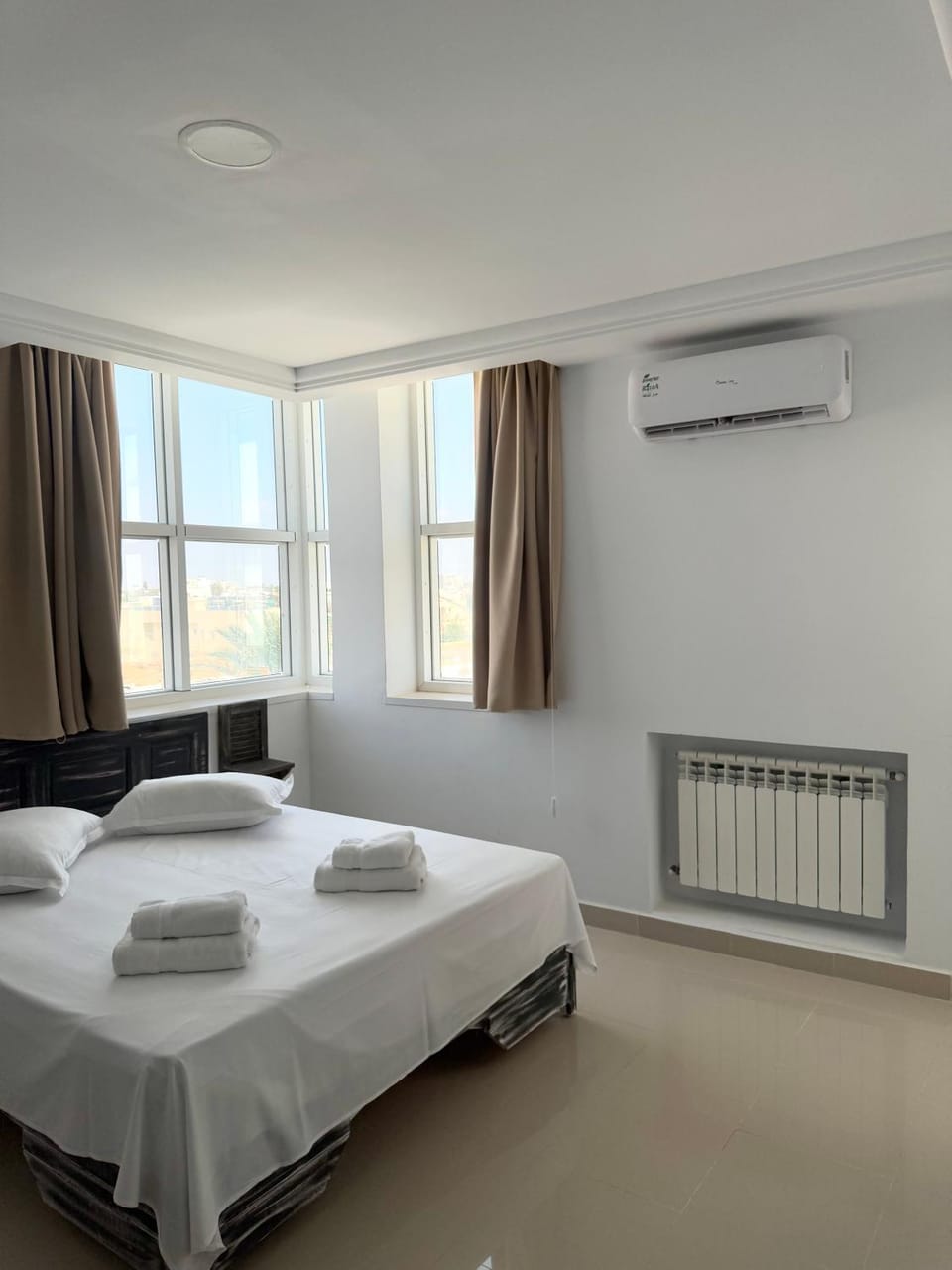 Photo of the whole room, Bedroom, internet, towels, air conditioner
