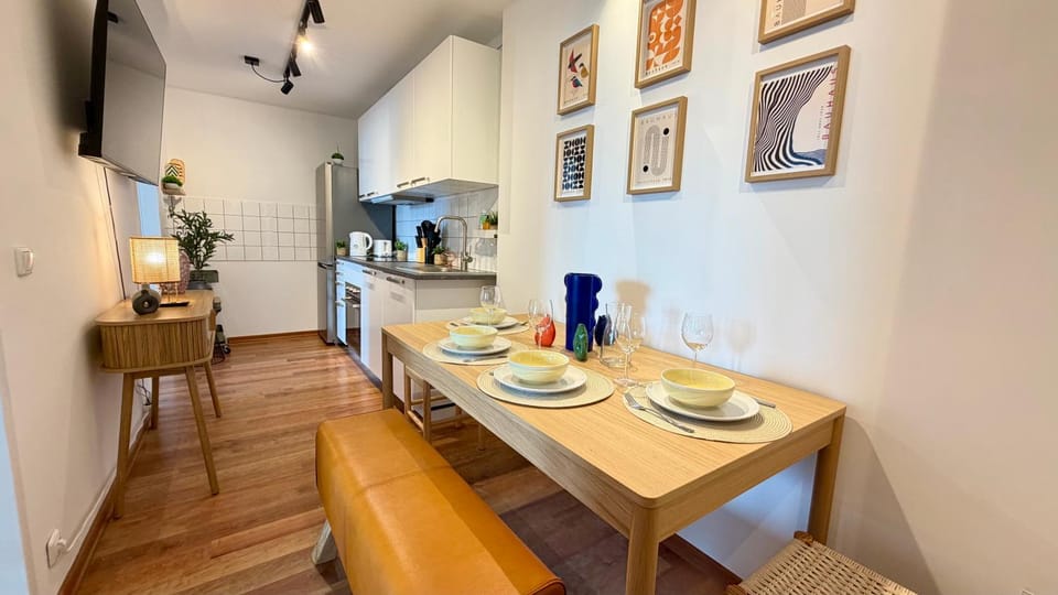 TV and multimedia, Living room, Dining area, kitchen