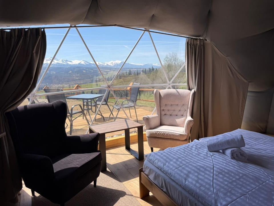 Tatra Glamp Rzepiska - siec noclegowa Tatra Glamp Luxury tent in Lesser Poland Voivodeship