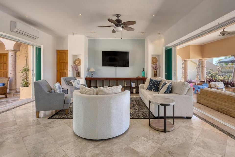 The Fairway Villa House in Baja California Sur