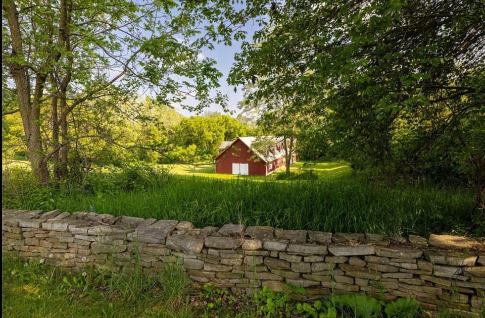 Oak & Anchor Inn Bed and Breakfast in Keuka Lake