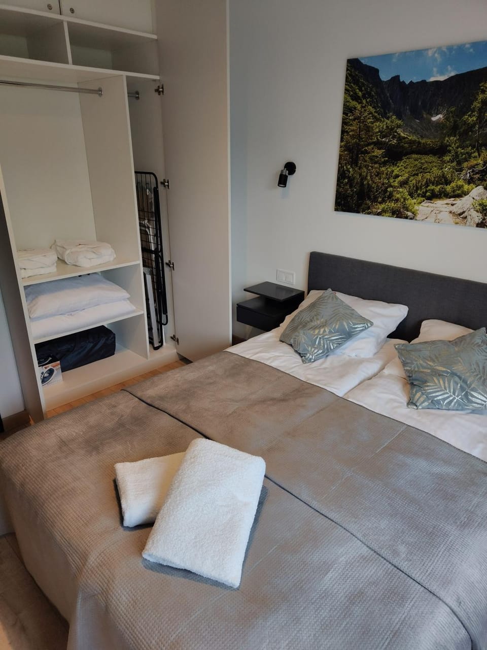 Karkonoska Miejscówka Apartament Szklarska Poręba Centrum Park Apartment in Lower Silesian Voivodeship