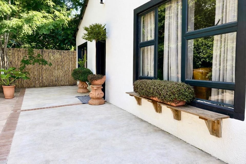 Patio, Day