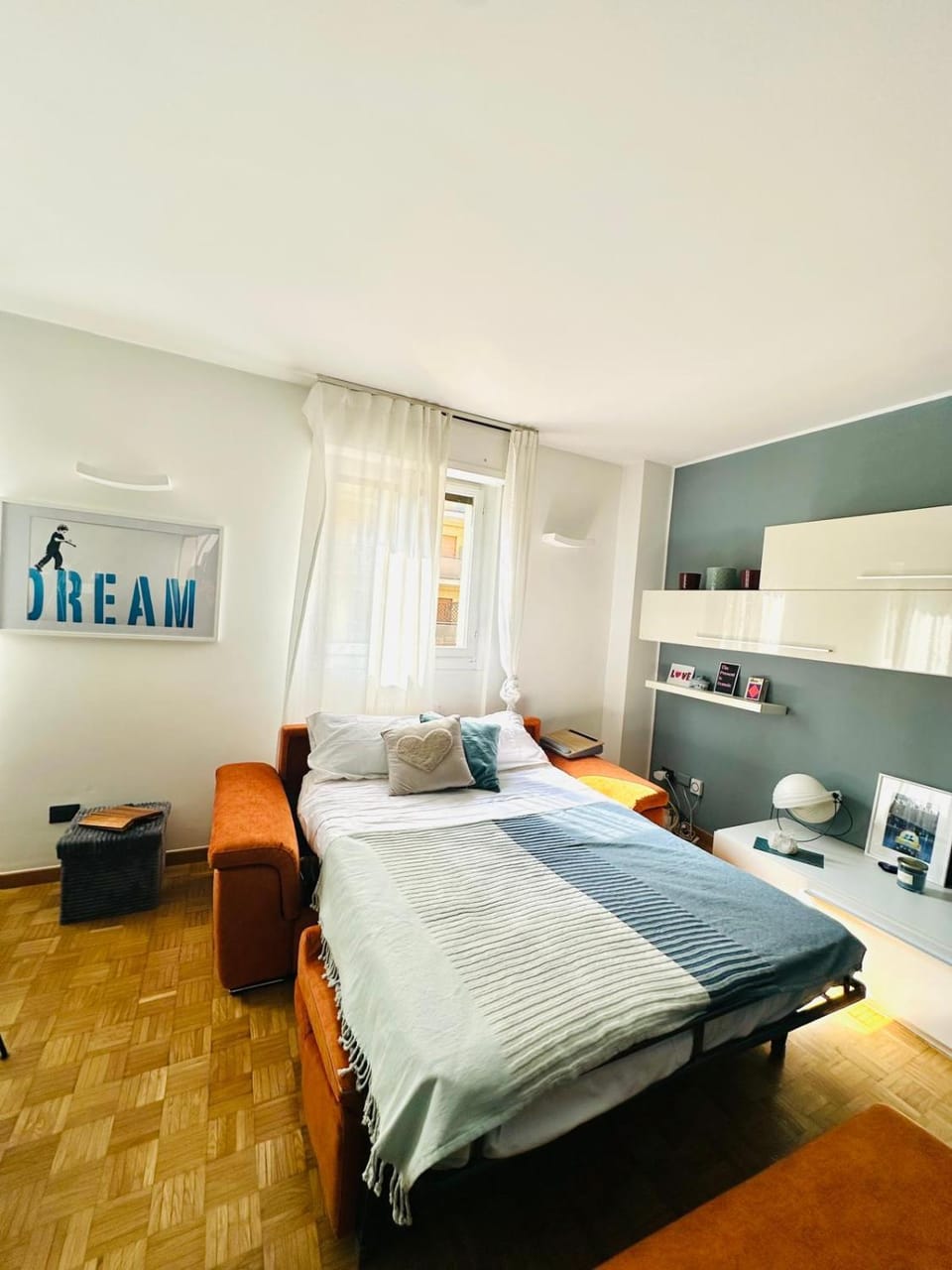 Light Blue Home-Sempione Park-Metro M2-Brera Apartment in Milan