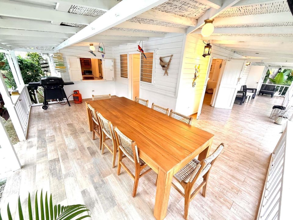 Patio, BBQ facilities, Balcony/Terrace