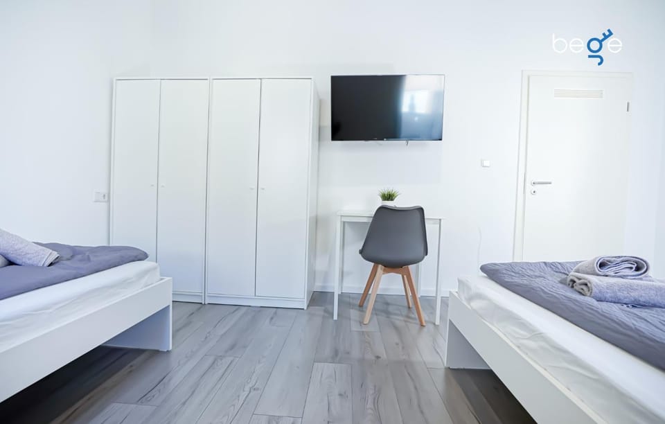 Photo of the whole room, Bedroom, internet, soundproof