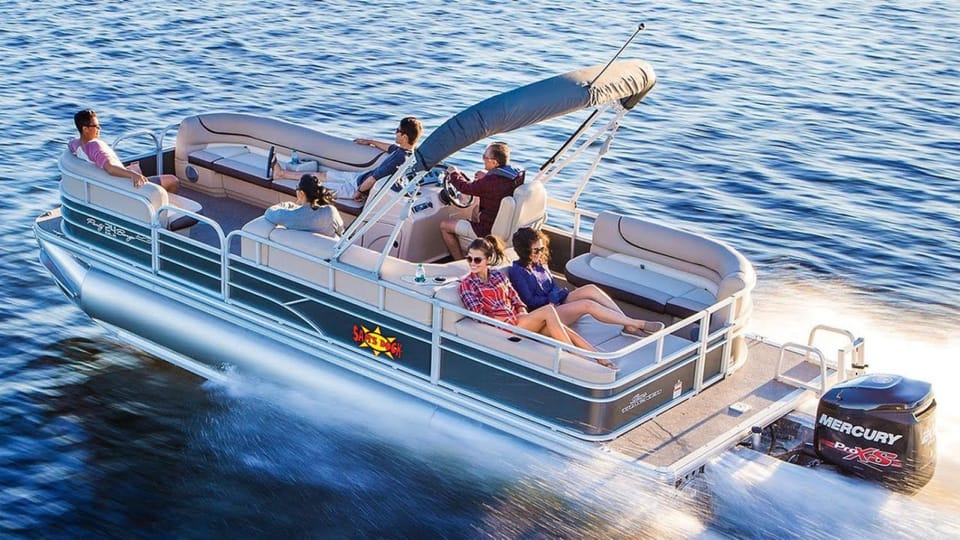 Luxury Lakefront Retreat Private Dock and Fire Pit House in Granbury