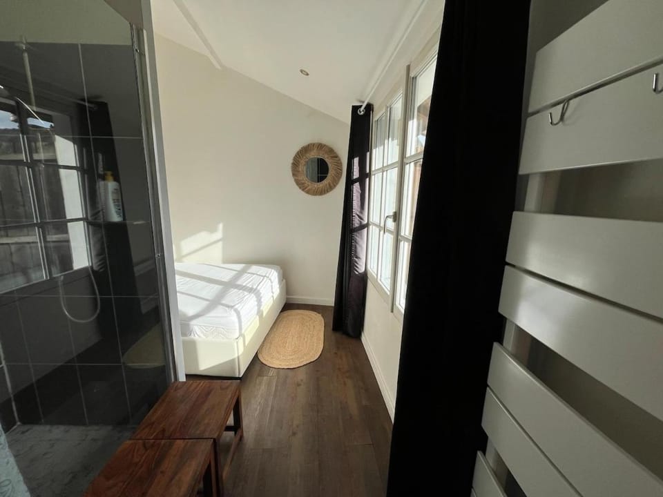 Charmante Maisonnette en Tuffeau à Deux Pas de la Loire, Saumur Centre avec Parking gratuit House in Saumur