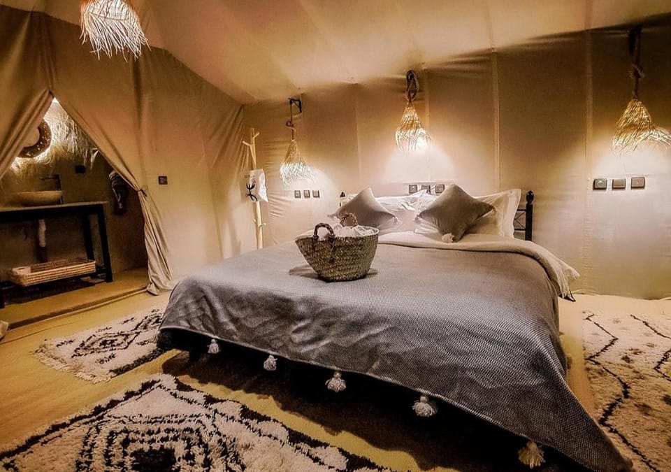 Bathroom, Photo of the whole room, Bedroom