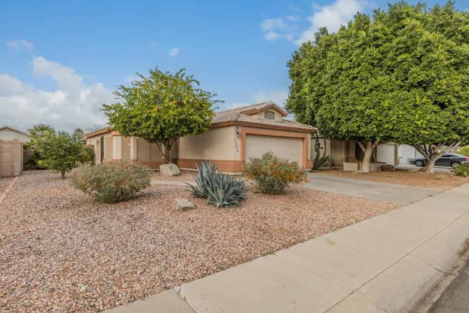 Property building, Street view