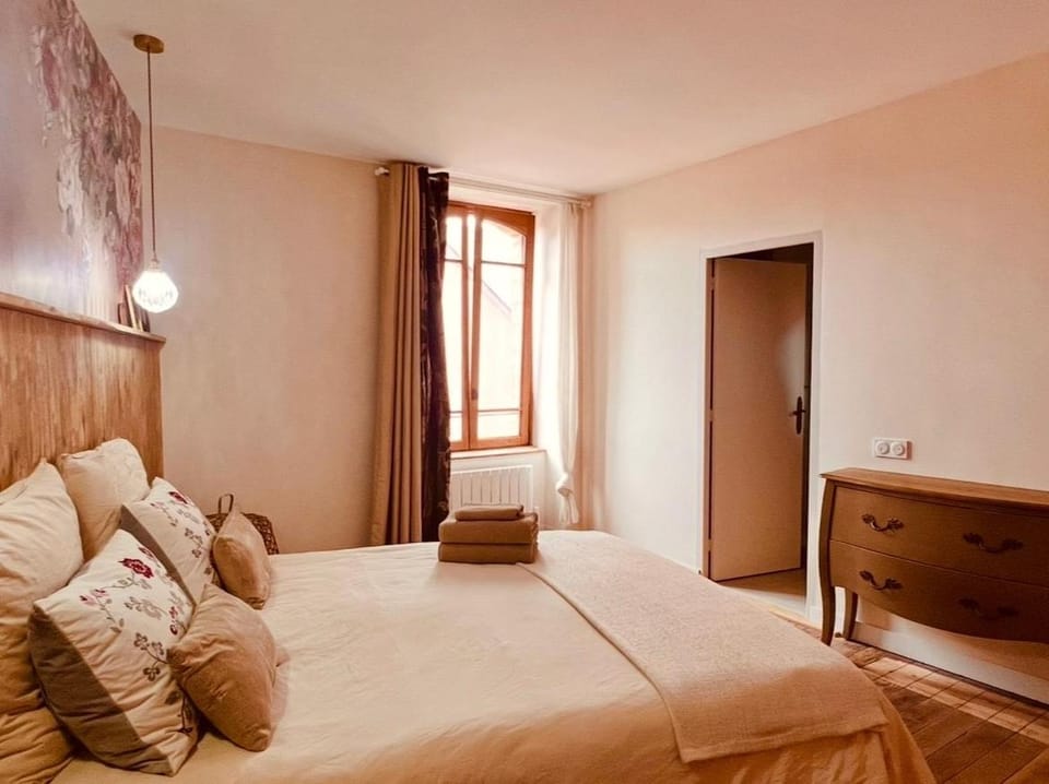 Maison Morgane - Salon de thé & Maison d'hôtes Bed and Breakfast in Paimpont
