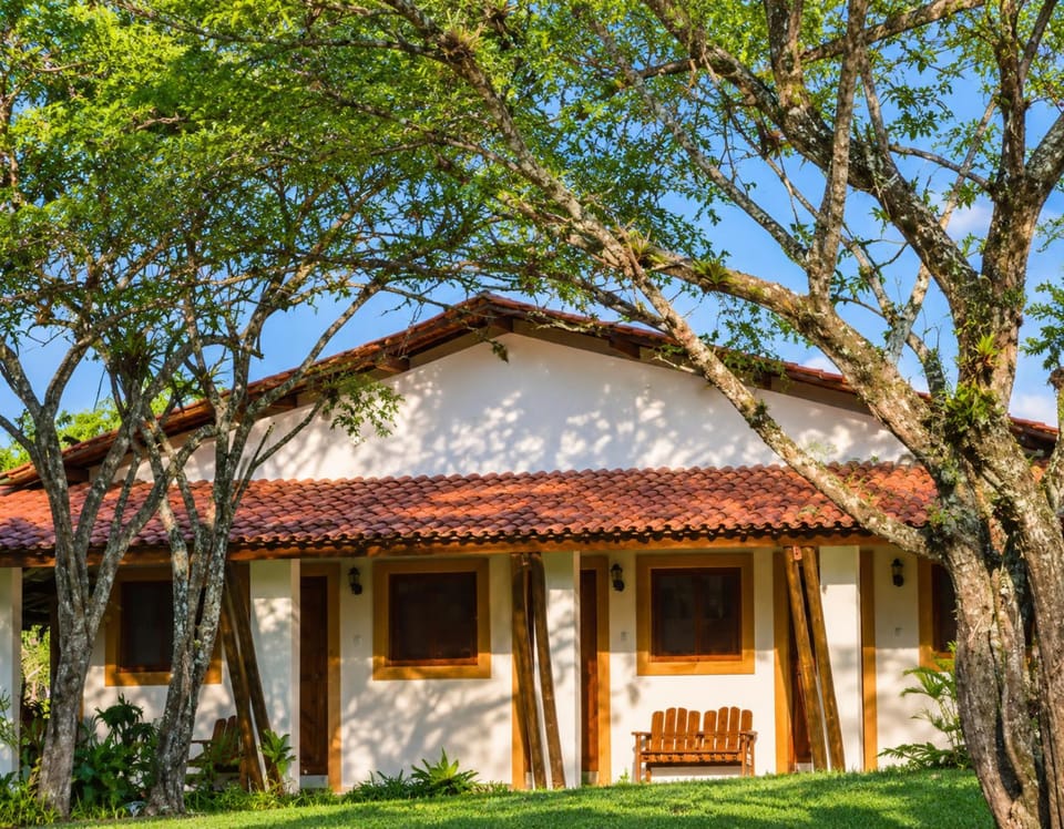 Facade/entrance, Day, Garden, Garden view