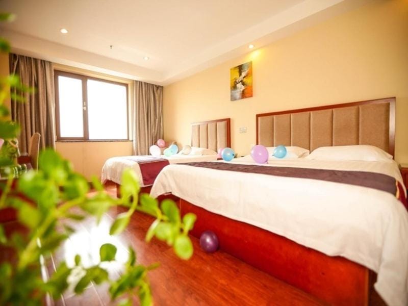 GreenTree Inn Shandong Qingdao Wuyishan Road Jiashike Shopping center Business Hotel Hotel in Qingdao