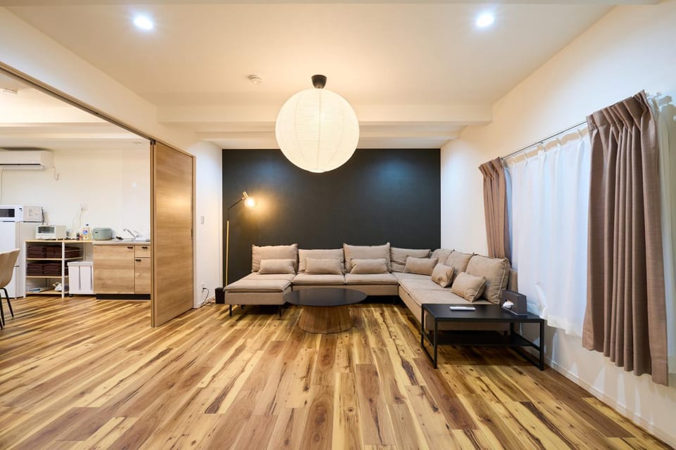 Living room, Photo of the whole room