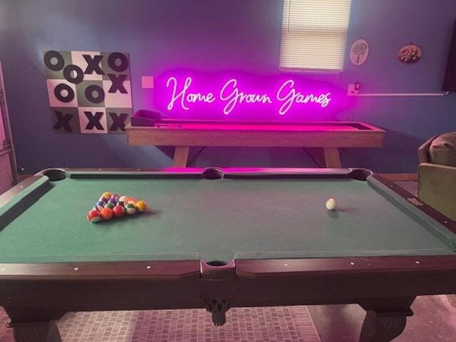 The Prairiehaven 16 Guests, Arcade, Hot Tub, Sauna, Fire Pit House in Overland Park