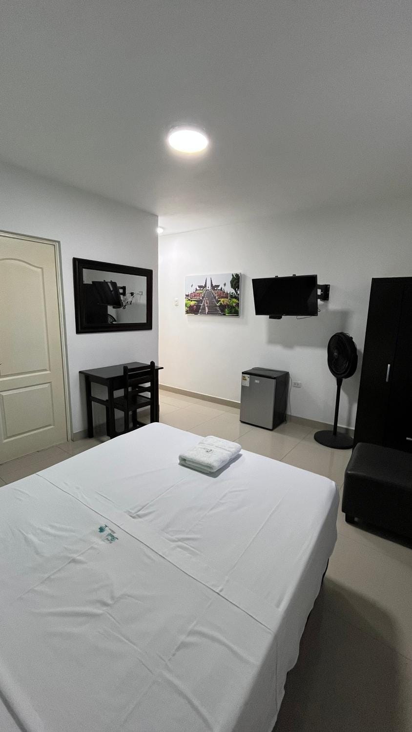 Hostal Bali - Talara Bed and Breakfast in Department of Piura