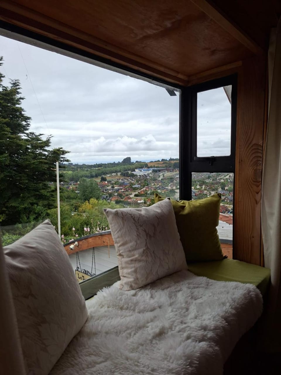 Vista volcanes house Bed and Breakfast in Puerto Varas