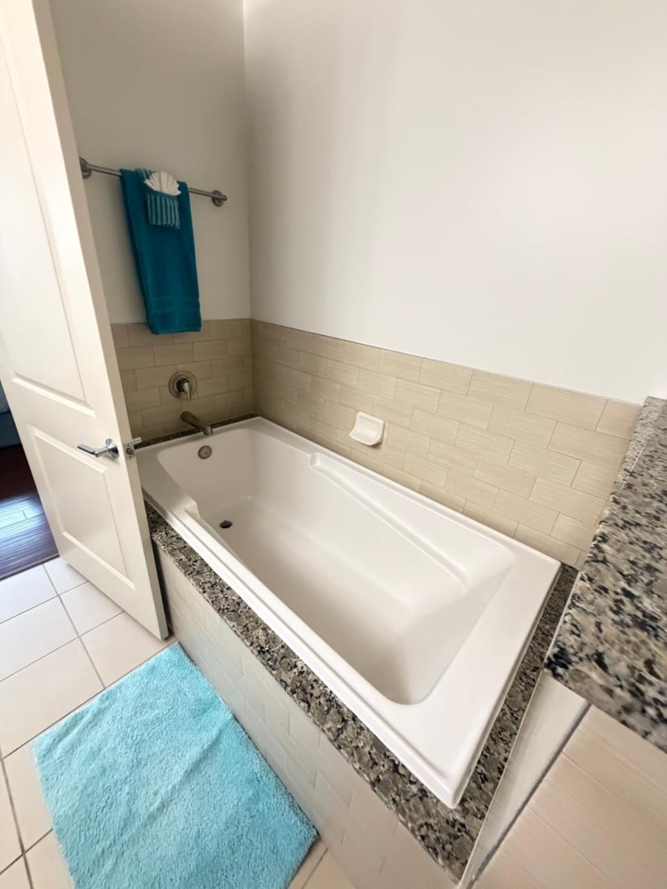 HXT Oasis Apartment in Houston