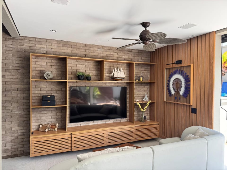 BBQ facilities, TV and multimedia, Living room, Seating area, Swimming pool