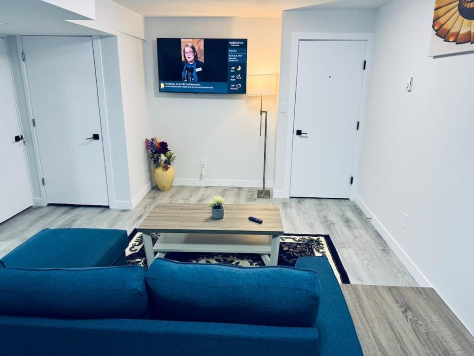 Maple Nest Apartment in Regina
