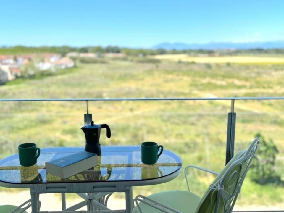 Apartamento con Piscina y Jardín en Empuriabrava, cerca de la Playa - HISP-312-78 Apartment in Alt Empordà