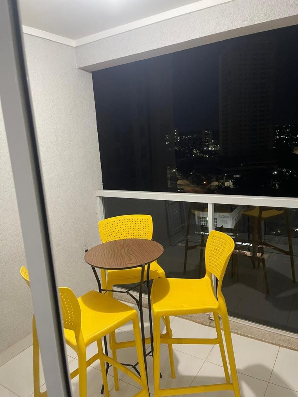 Metropolitan Barccelona Apartment in Goiania