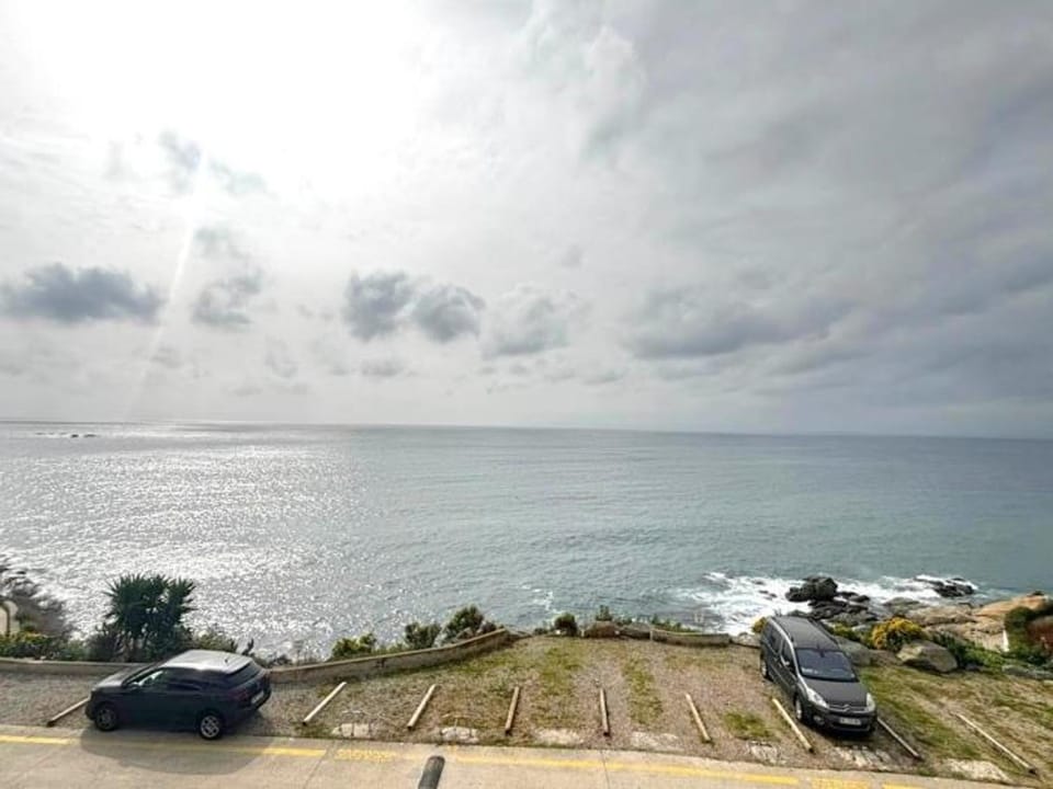 Apartamento cerca de la playa con estacionamiento y aire acondicionado en Roses - HISP-312-83 Apartment in Roses