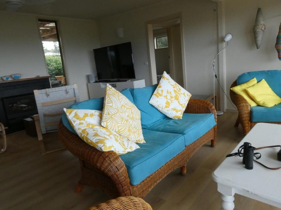 Absolute beach front stunning views day and night House in Cape Bridgewater