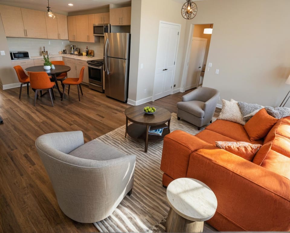 Kitchen or kitchenette, Living room