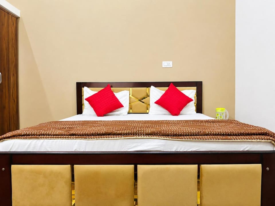 Bed, Bedroom, wardrobe