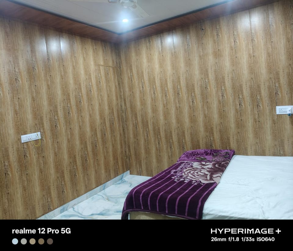 Onkarnath Atithi niwas Bed and Breakfast in Uttar Pradesh