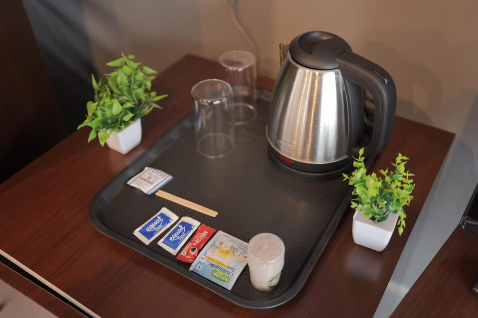 Coffee/tea facilities, Breakfast, Drinks
