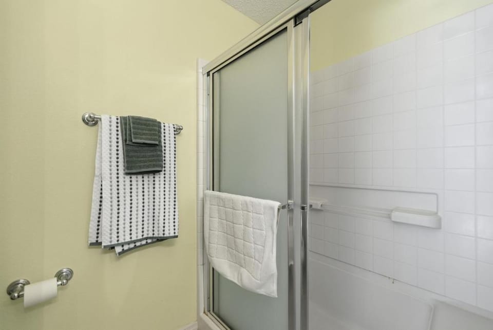 Lovely 2BR Near Lake Sumter and Brownwood With Golfcart House in The Villages