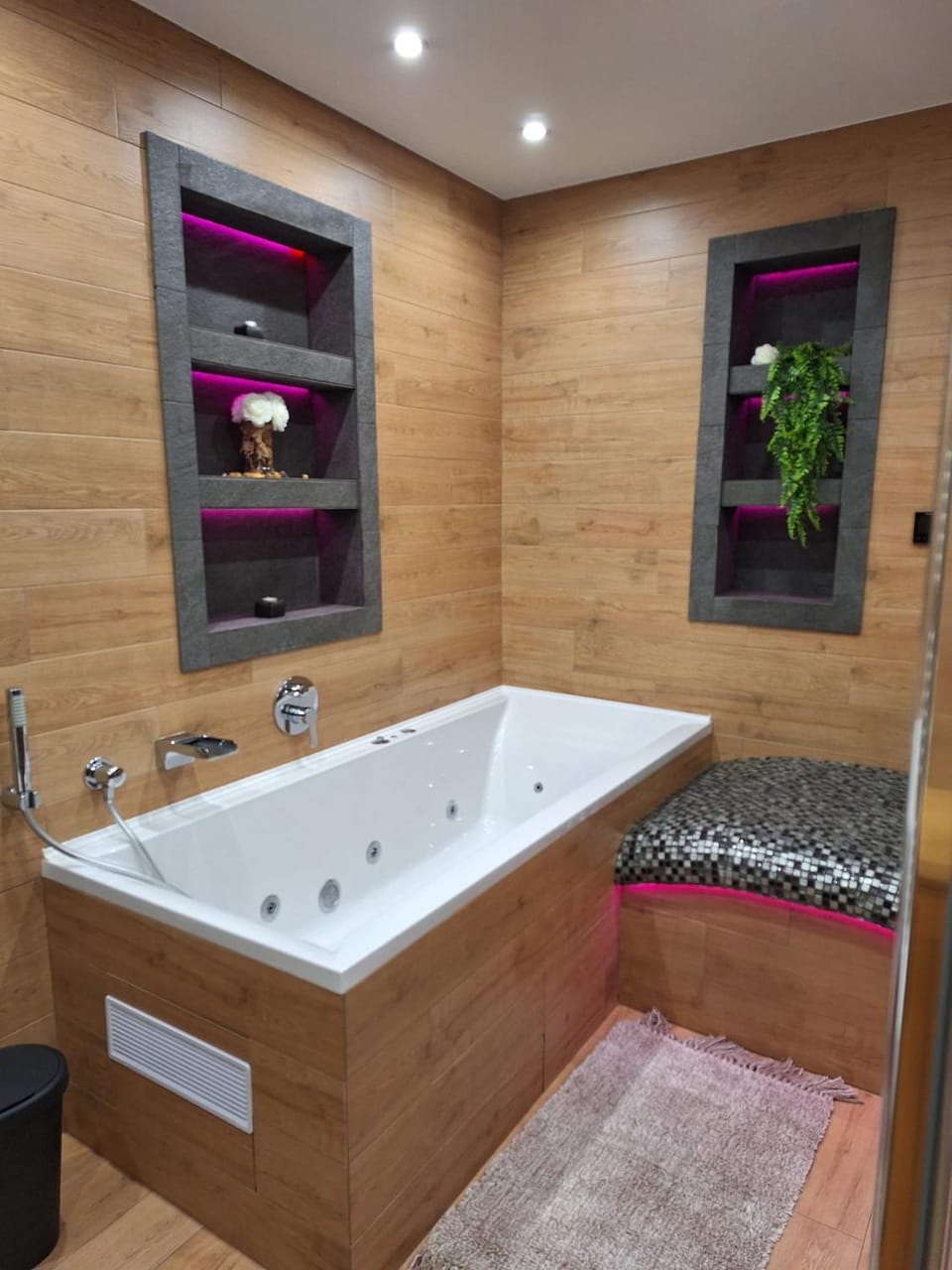 Vila pod Dubem Villa in Czechia