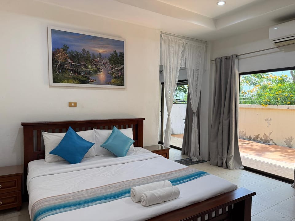 Serene Resort Pattaya Hotel in Pattaya City