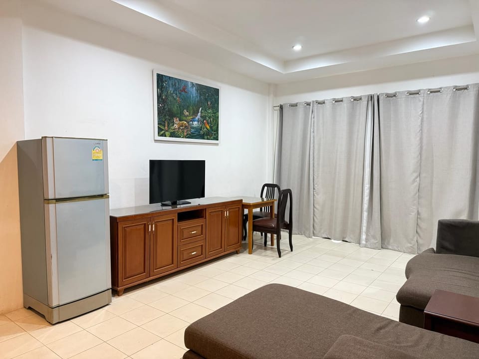 Serene Resort Pattaya Hotel in Pattaya City